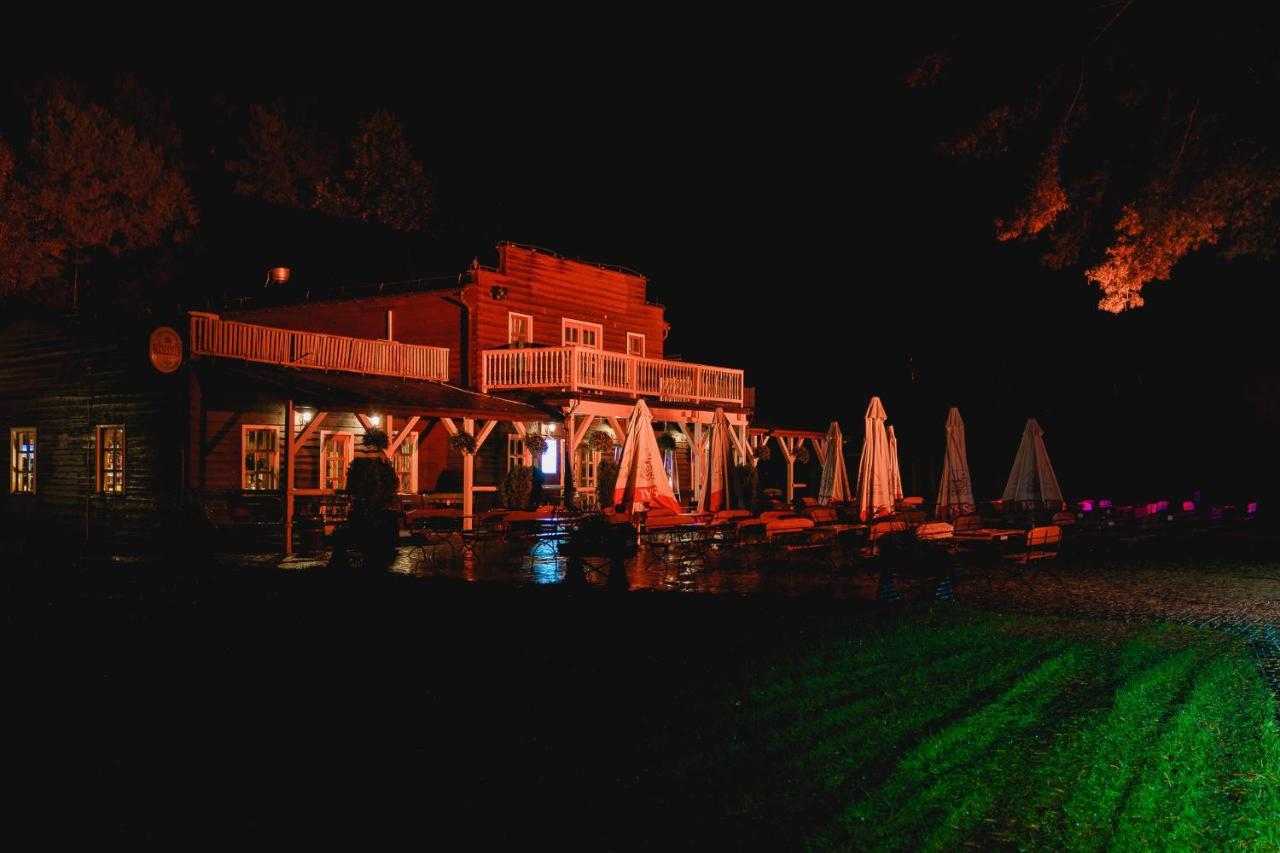 Promenada Zegrze Hotel Bialobrzegi  Ngoại thất bức ảnh